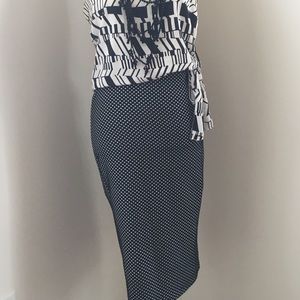 H&M. High-Waist Skirt Size 36/6 US